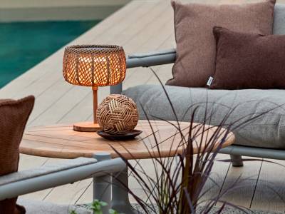 Cane-line Illusion Glow Tischlampe, klein inklusive Solar LED- Lampe