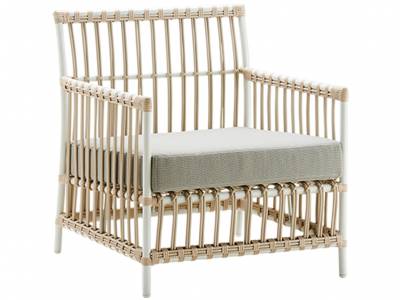 Sika Design EXTERIOR Caroline Lounge Sessel, Dove White inkl. Sitz- und Rückenkissen, Alurattan